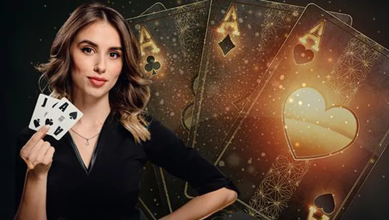 Three Card Poker with dealer's hand